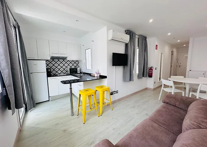 Апартаменти Rainbow By Blausitges *