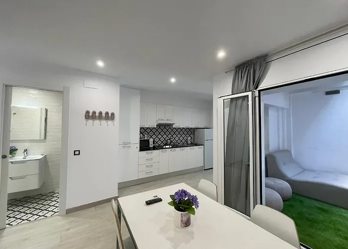 Rainbow By Blausitges Appartement *