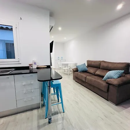 Апартаменты Rainbow By Blausitges *