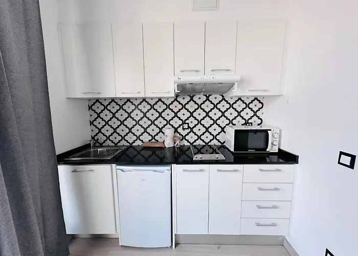 Апартаменты Rainbow By Blausitges