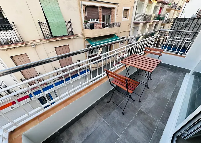 Rainbow By Blausitges 锡切斯