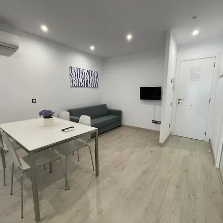 Rainbow By Blausitges Lägenhet Sitges